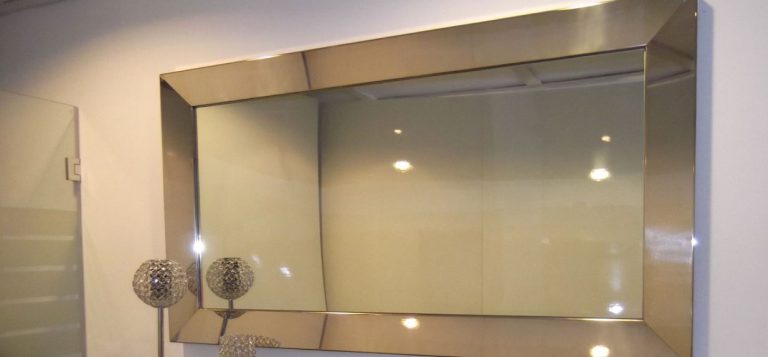 מראה לחדר אמבטיה